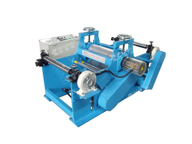 紙張壓紋機(jī) http://www.zhuyaqiong.cn/uploadfiles/211.149.255.8/webid1945/source_water/202202/164596938169.jpg